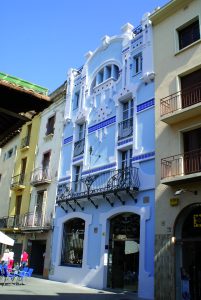 Can Clapés, edifici modernista de Granollers