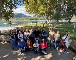 Foto de família visita a Banyoles